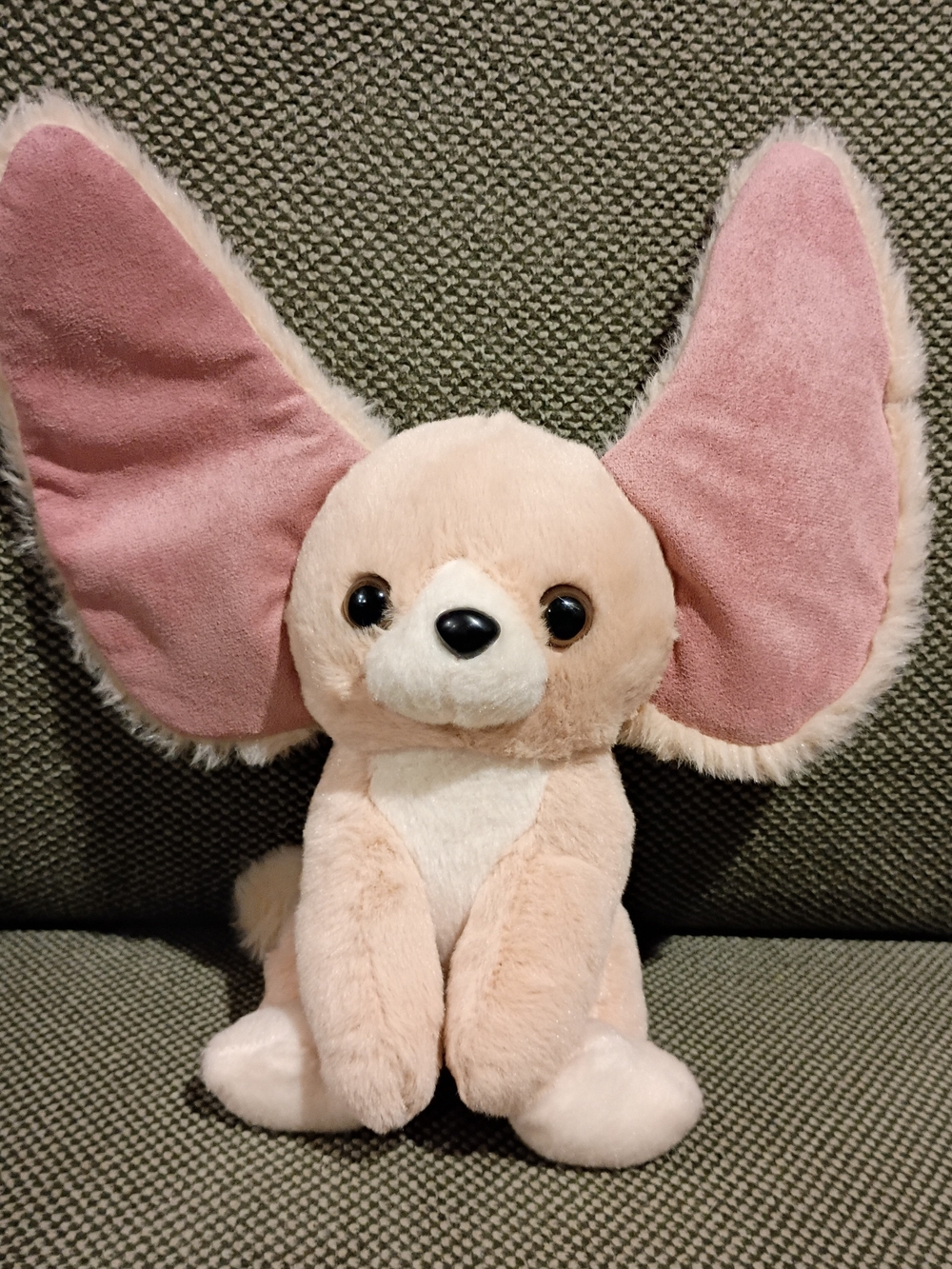 Wild Repunlic - Fennec Fox Plush Big-Eared Pink/Tan Sitting Toy